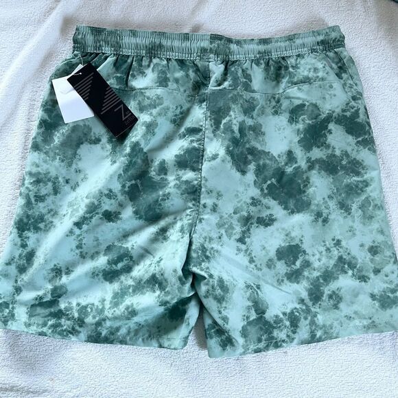 Z by Zella Rip Tide Patterned Swim Trunks Green Lilypad Montara Print Medium - Picture 4 of 6